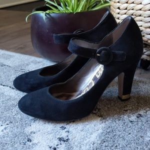 Sam Edelman black heels